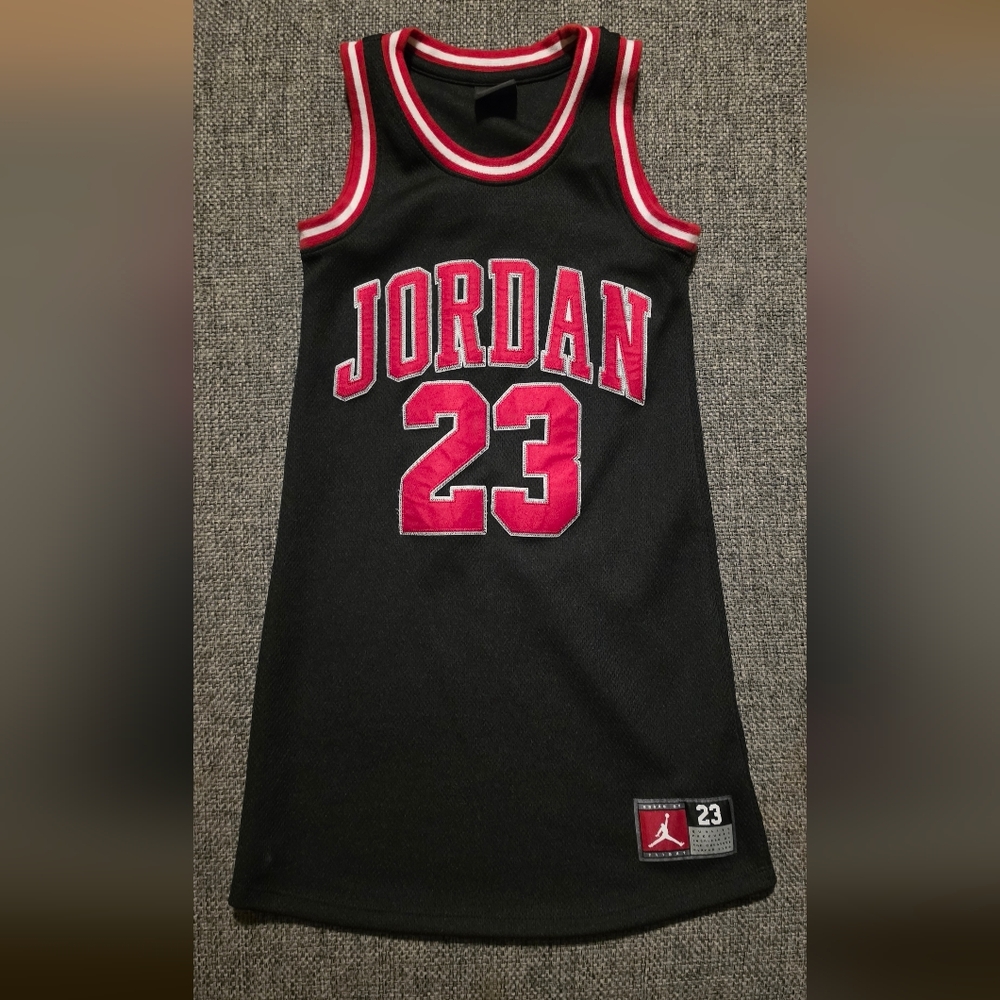 Boys Red Black Jordans #23 Basketball Jersey Size 8 To 10 Years Or Small NEW